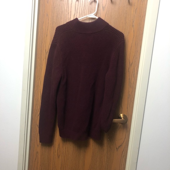 Express sweater. Barely worn. Excellent condition. - Picture 3 of 3